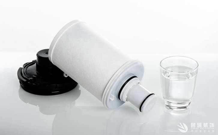 家用凈水器和直飲機(jī)哪個好？有什么區(qū)別，看完就知道。